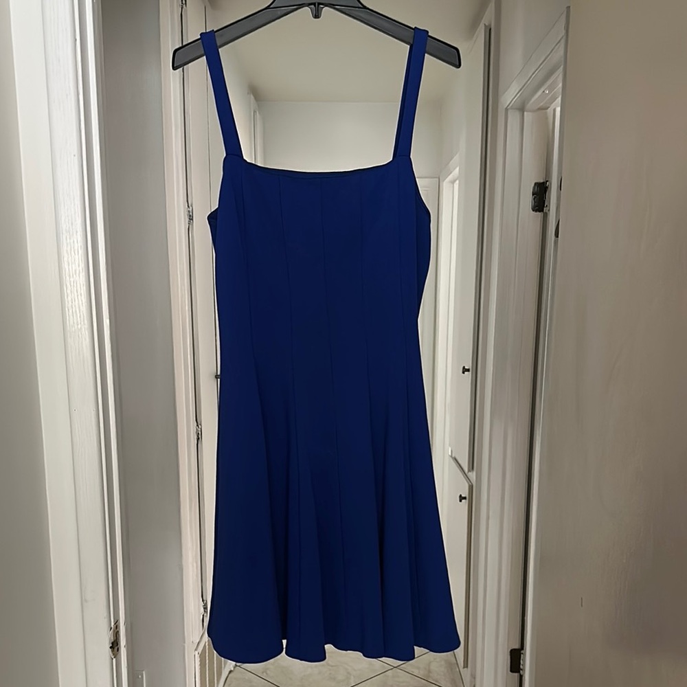 Elegant Blue Sleeveless Dress